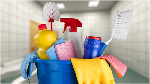 Professional end of tenancy cleaning in an Ealing home